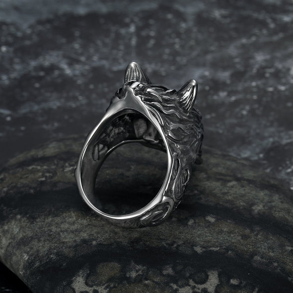 Explore Handcrafted Stainless Steel Wolf Head Biker Ring